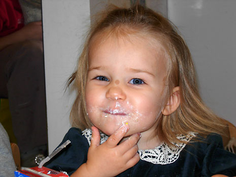 cookie-frosting-face.jpg