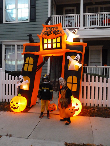 halloween-best-house.jpg