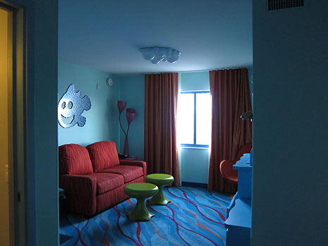 orlando-nemo-living-room.jpg